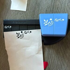Fiskars border punch